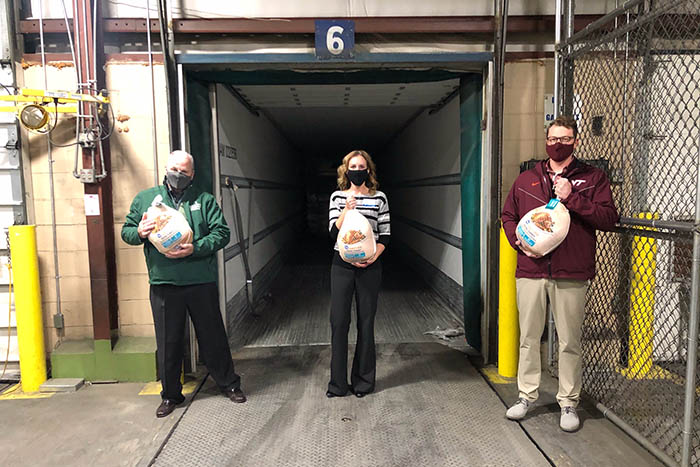 Kroger donates 400 turkeys to Feeding Southwest Virginia 8