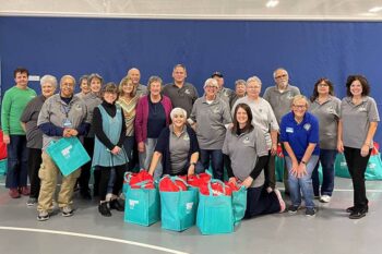 Bagging Day Group Photo