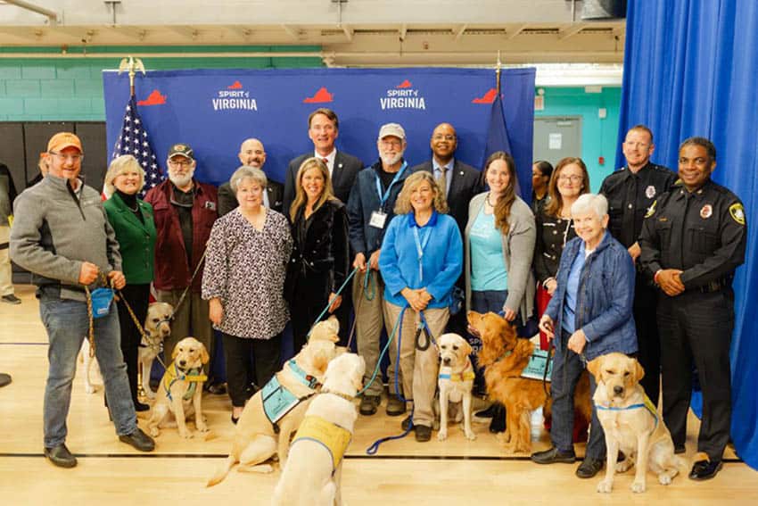 Governor's Donation to Canine Companions 7