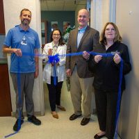 food-pantry-ribbon-cutting