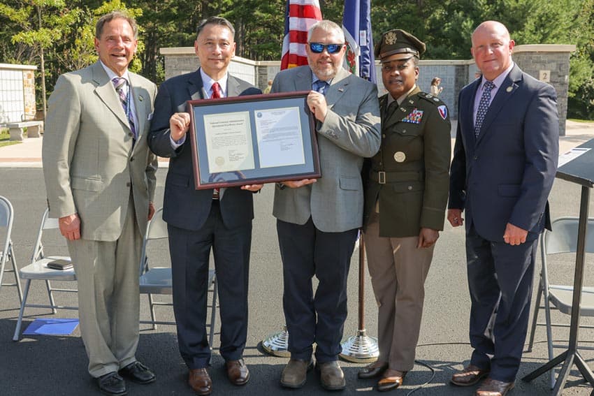 Veterans Cemetery Receives Award 8