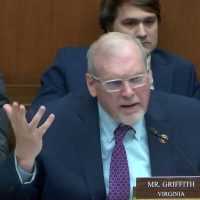 Griffith Meets with Pharmacists in Dublin