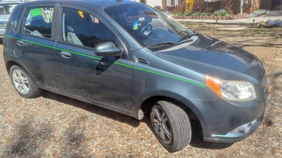2011 Chevrolet Aveo LT Hatchback 4D 1