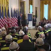 white-house-meeting