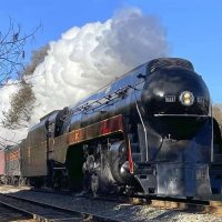 611-locomotive