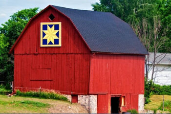 minibarn-quilt-painting