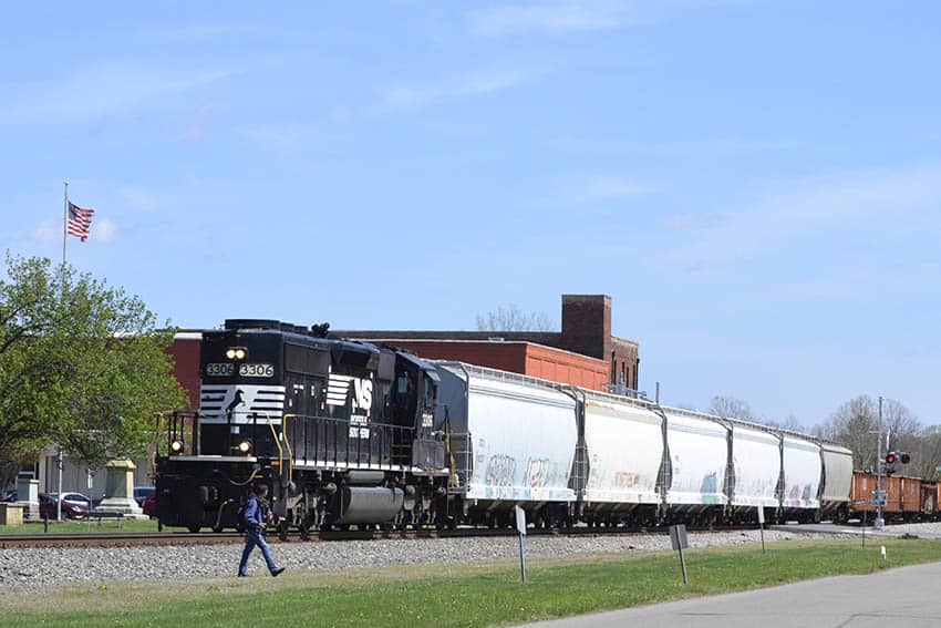 4/23: Radford Photo Club Meeting 2